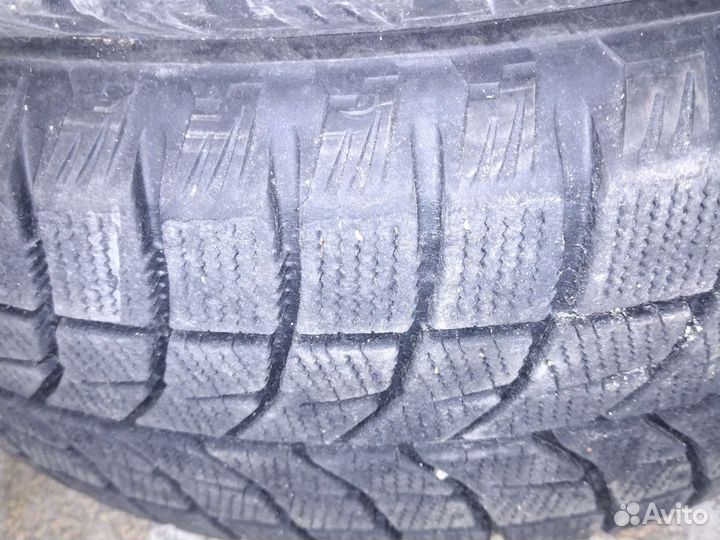 Bridgestone Blizzak WS-60 195/60 R15