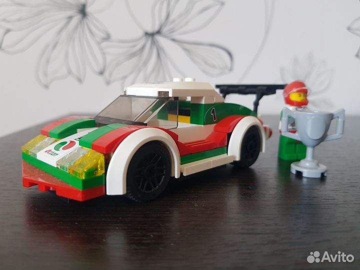 Lego City 60053 Гоночный автомобиль (с фигуркой)