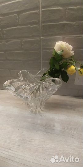 Хрустальная ваза