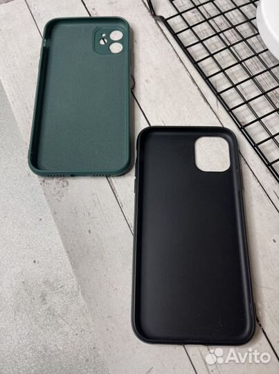 Чехол на iPhone 11