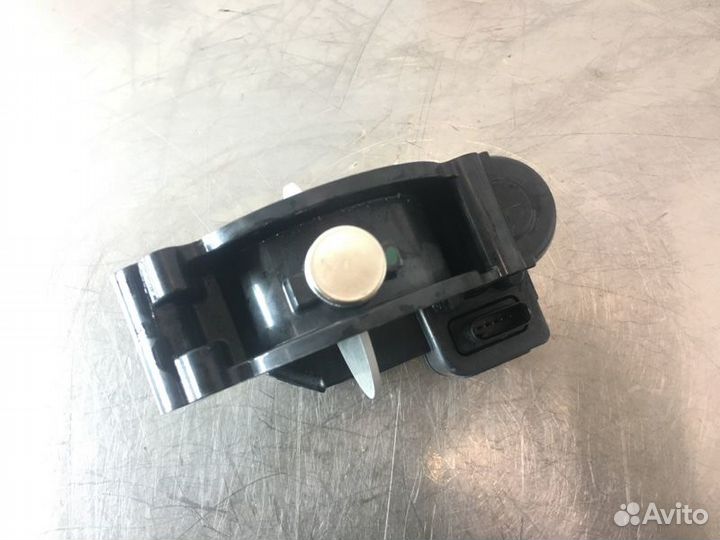 Заслонка дроссельная Mercedes C-Class W204 OM651