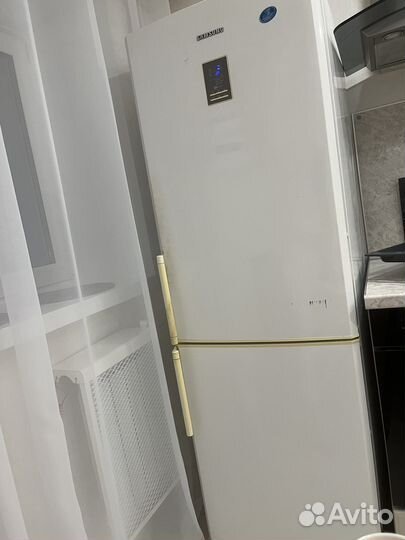 Холодильник