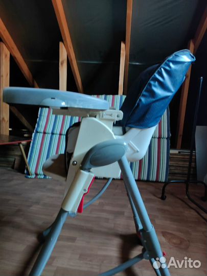 Стульчик для кормления