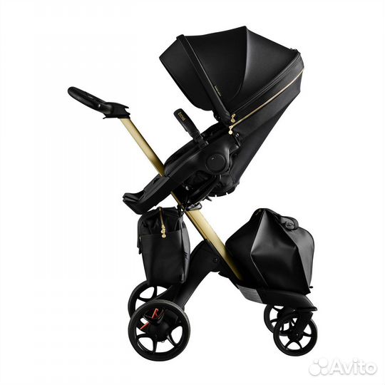 2 в 1 Stokke Xplory V6 Gold на черно-золотой раме