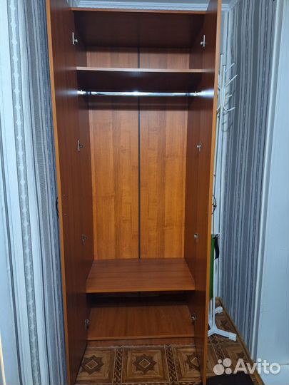 Шкаф для верхней одежды