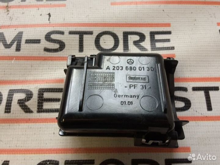 Пепельница Mercedes-Benz C-Class W203 271.946 2003