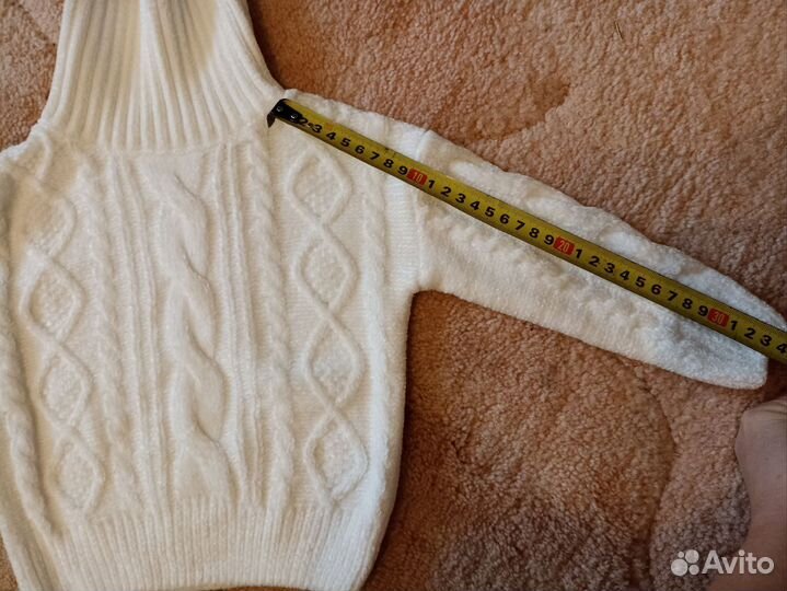 Свитер детский 80 новый белый