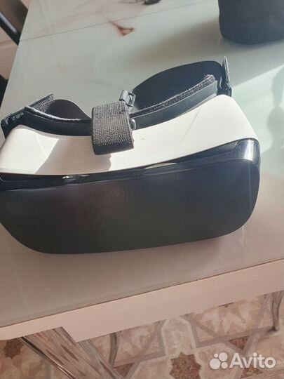 Очки виртуальной реальности samsung gear vr