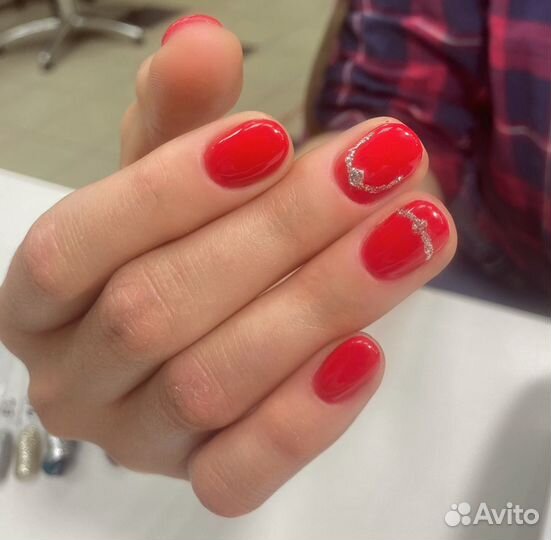 Наращивание, шеллак ногтей, педикюр