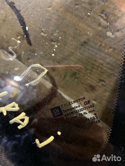 Стекло заднее правое глухое Opel Astra J