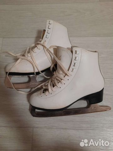 Коньки, разм.33, Италия