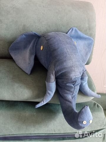 Слон Димка. Точнее, его голова