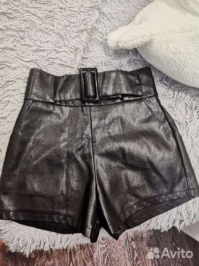 Шорты женские