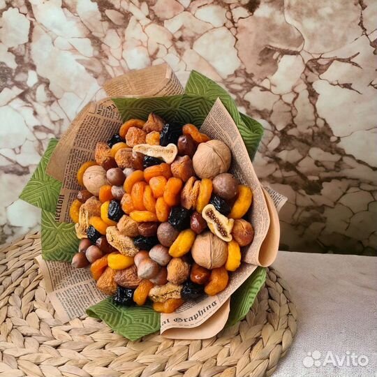 Вкусные букеты на 1 сентября. Съедобные композиции