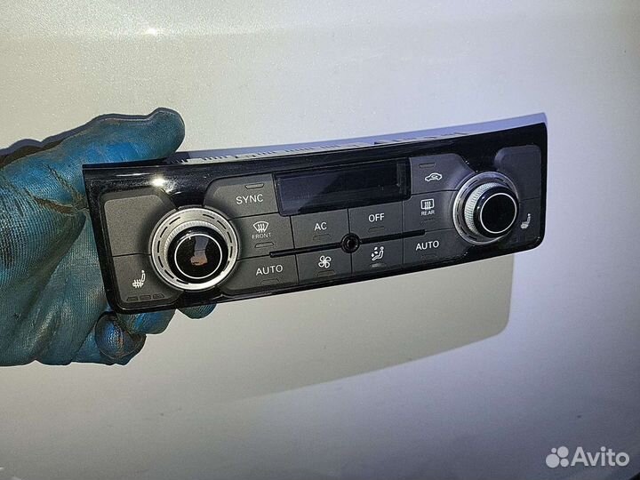 Новый блок климат контроля Audi A8 D4 4H