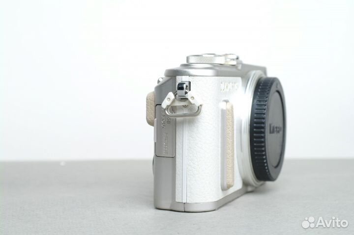 Фотоаппарат Olympus pen e pl8 + 14-42 f/3.5-5.6