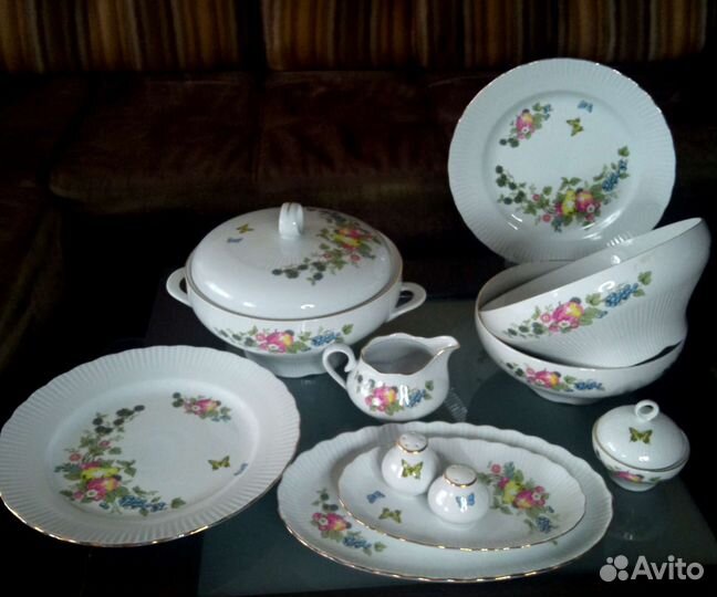 Попредметно. Столовый сервиз Jlmenay GDR