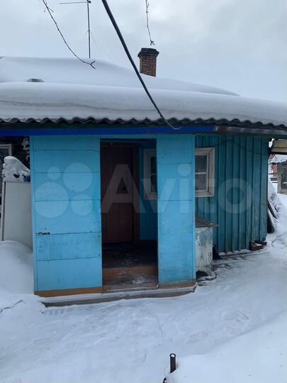 Дом 22,7 м² на участке 4 сот.