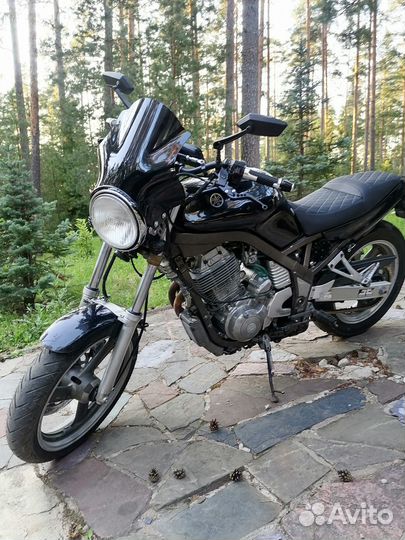 Yamaha srx 400