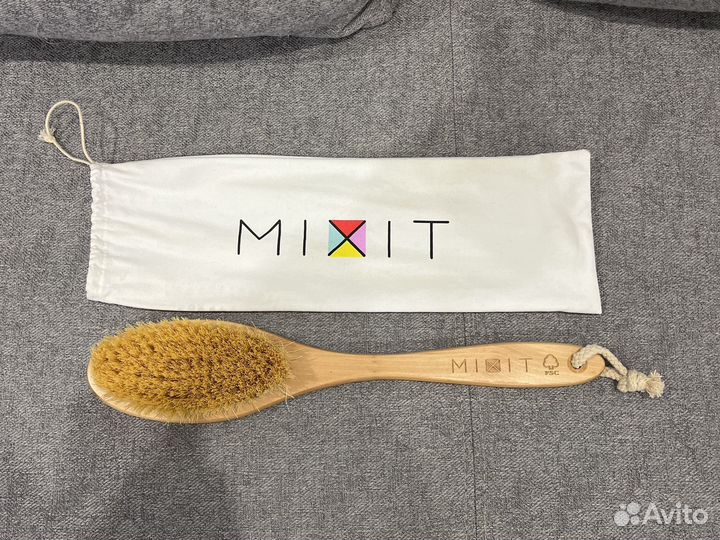 Щетка для сухого массажа