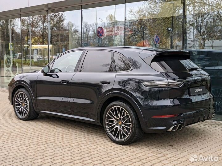 Porsche Cayenne Turbo 4.0 AT, 2018, 114 717 км