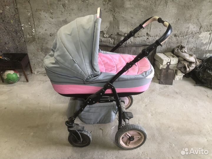 Каляска adamex