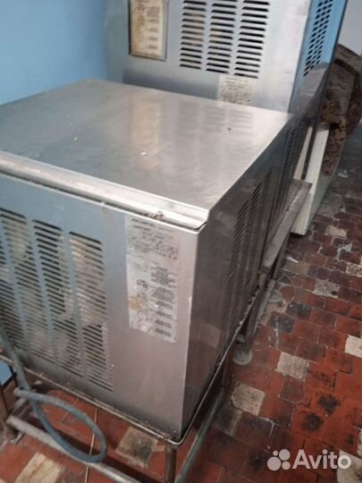 Продам ледогенератор F100, F200