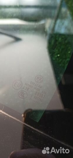 Форточка двери задняя левая Volkswagen Tiguan II