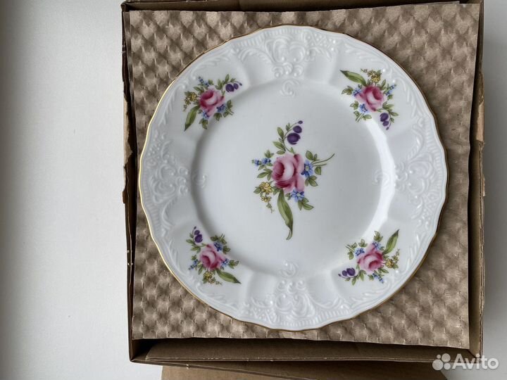 Тарелки десертные фарфор