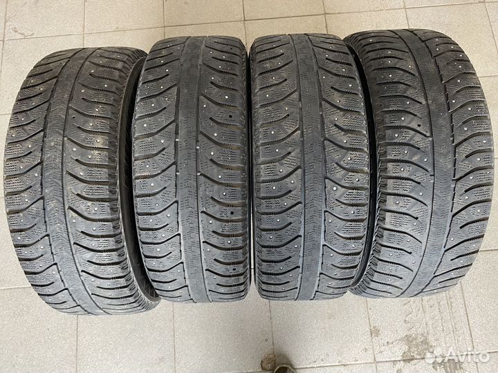 Bridgestone Ice Cruiser 7000 205/60 R16