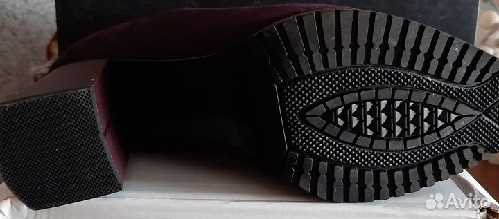 Ботинки женские