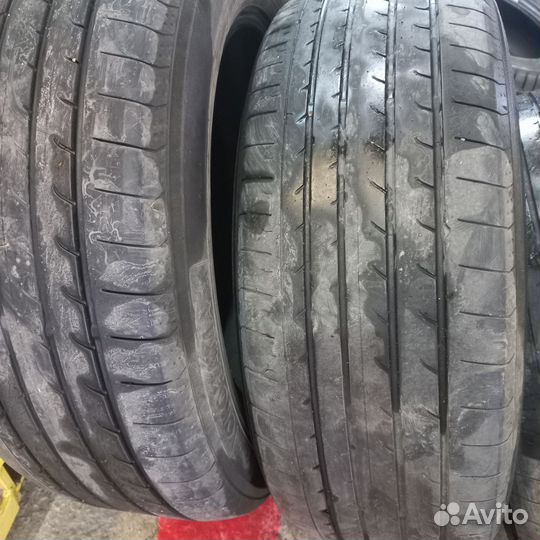 Yokohama BluEarth E75 235/60 R18