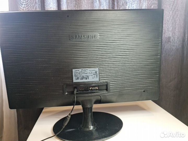 Монитор для компьютера 24