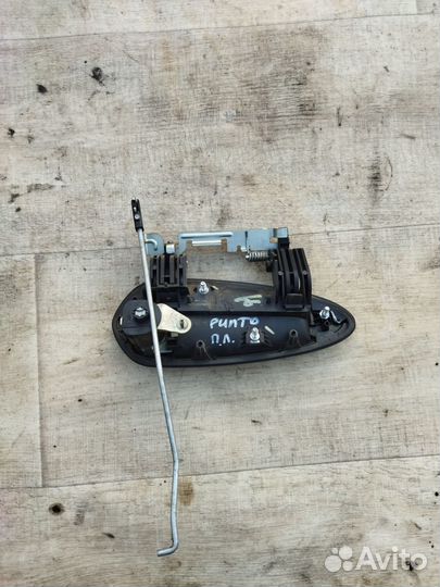 Ручка двери передняя левая Fiat Grande Punto
