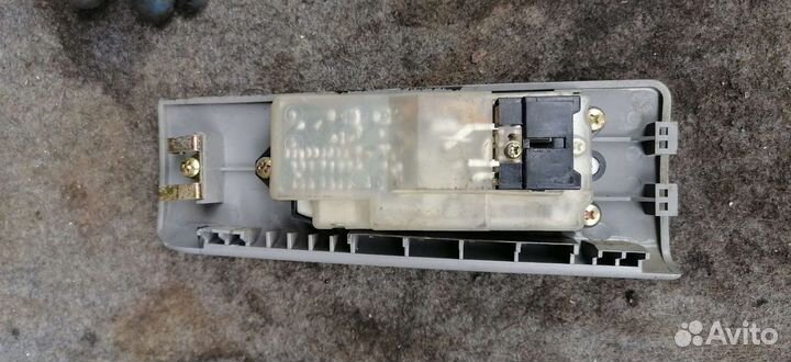 Блок управления стеклоподъёмниками Mitsubishi Spac