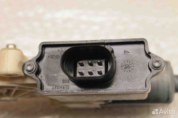 Моторчик стеклоподъемника задний левый BMW X