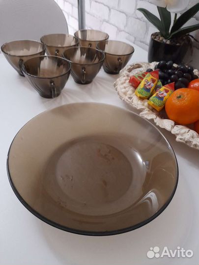 Кружки чайно-кофейные и тарелка luminar