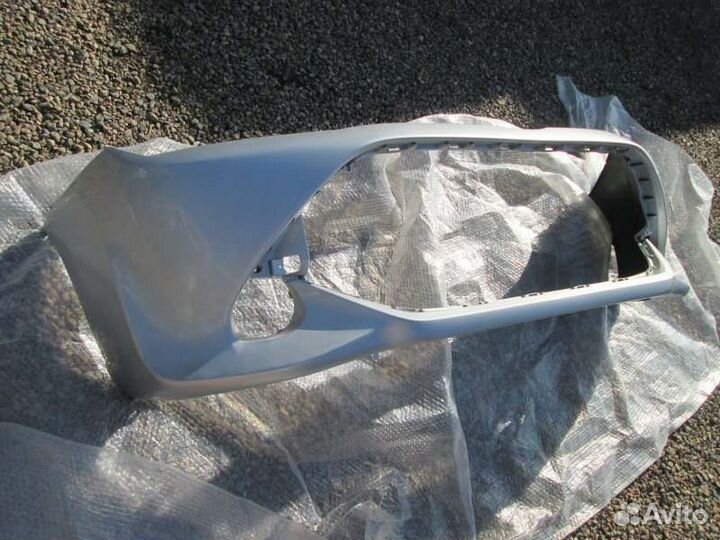 Бампер передний Toyota Corolla Fielder NRE161