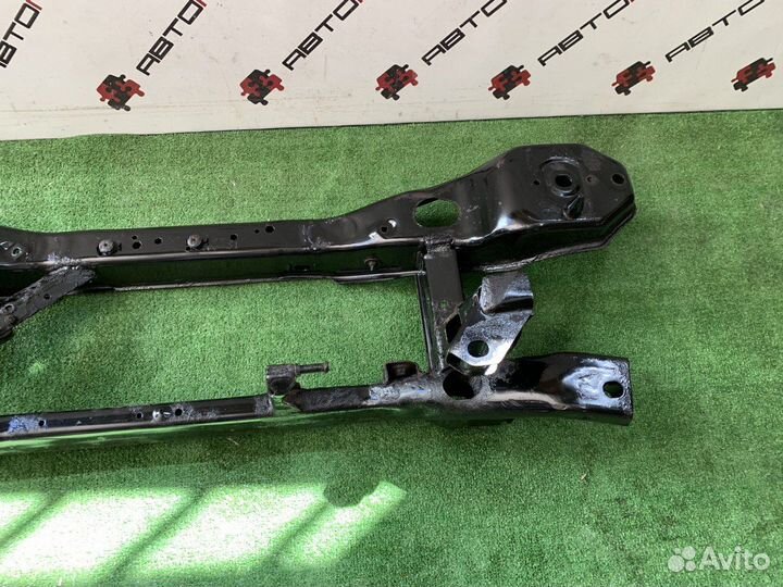 Задний подрамник Ford Focus 2