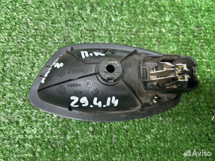 Ручка внутренняя передняя правая Renault Laguna 3