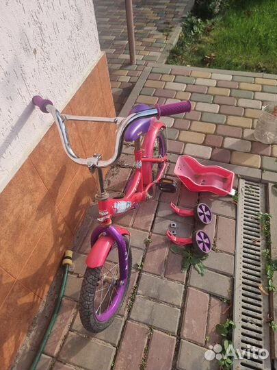 Велосипед четырехколестный