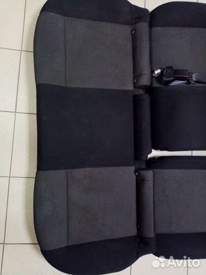 Skoda Rapid задний диван