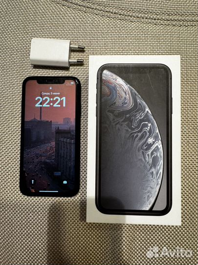 iPhone Xr, 128 ГБ