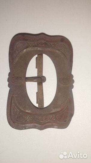 Женская пряжка для ремня. Старинная. Большая