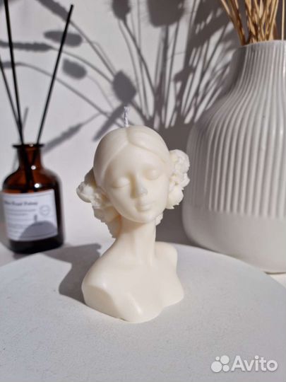 Интерьерная ароматическая свеча ручной работы