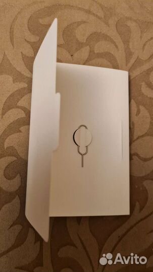 Коробка от iPad mini 1