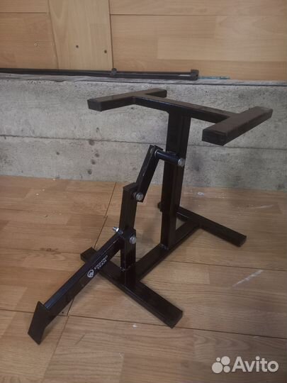 Домкрат для мотоцикла