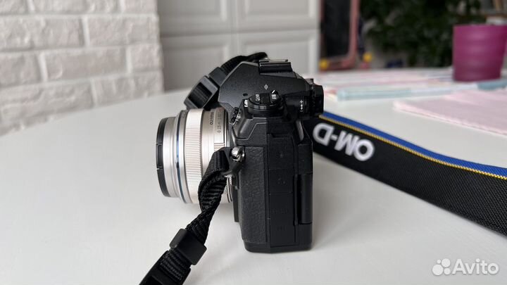 Olympus om d e m1 mark ii