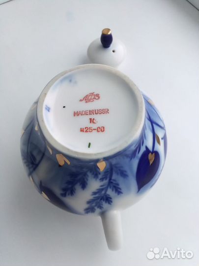 Чайник заварочный фарфоровый