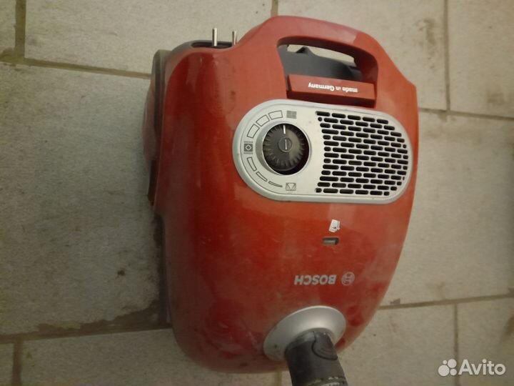 Пылесосы на запчасти